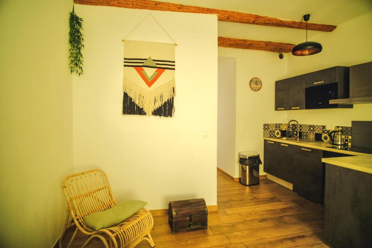 Coeur Panier - Charmant T2 Entierement Equipe Apartamento Marselha Exterior foto